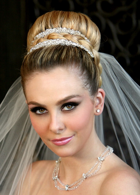 bridal-bun-hairstyles-24-3 Bridal bun hairstyles