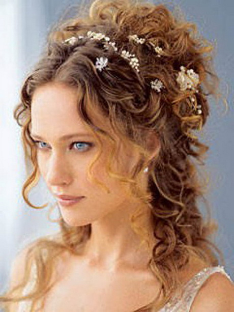 bridal-hairstyles-for-curly-hair-37-3 Bridal hairstyles for curly hair