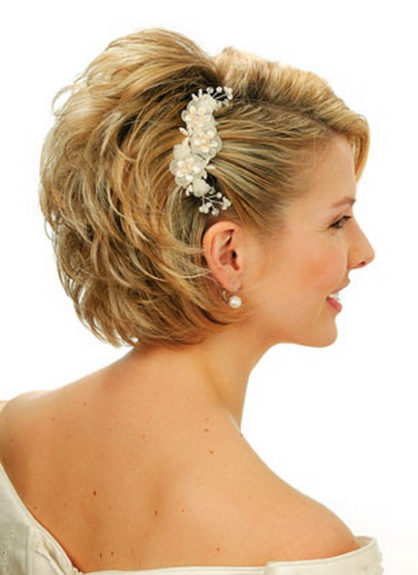 bridal-hairstyles-for-short-hair-updos-40-14 Bridal hairstyles for short hair updos
