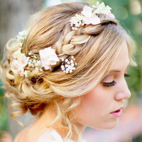 bridal-hairstyles-with-flowers-01-3 Bridal hairstyles with flowers