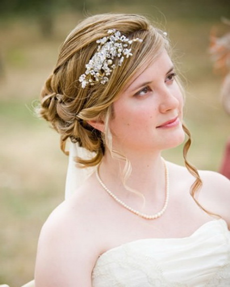 bride-hairstyle-44-7 Bride hairstyle