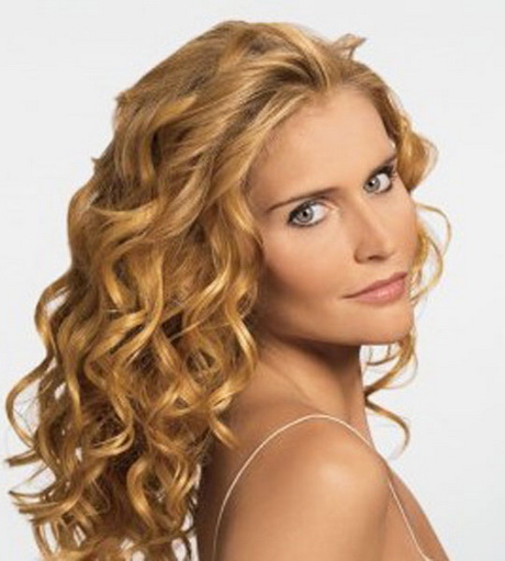 curly-hair-styles-for-women-78-14 Curly hair styles for women