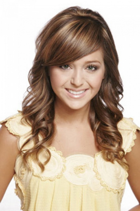 curly-hairstyles-for-graduation-04-8 Curly hairstyles for graduation