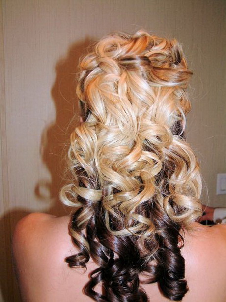 curly-hairstyles-prom-47-10 Curly hairstyles prom