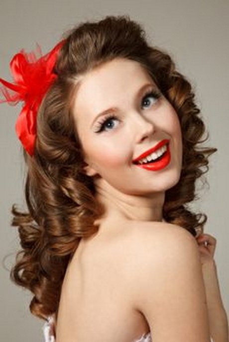 Curly Pin Up Hairstyles