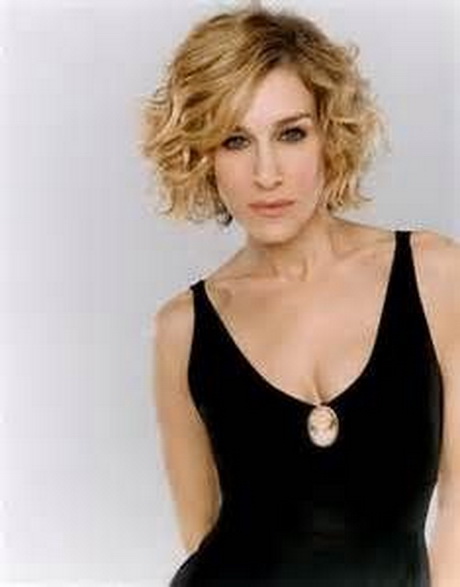 curly-short-hairstyles-for-women-over-50-30-19 Curly short hairstyles for women over 50