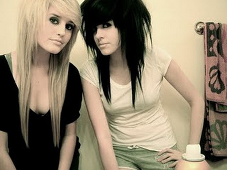 emo-hairstyles-for-long-hair-90-4 Emo hairstyles for long hair