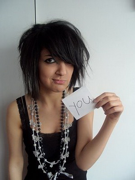 Emo Short Hairstyles For Girls 9056