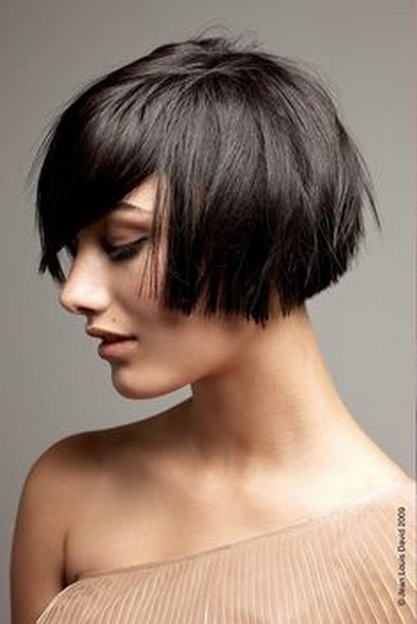 Growing out short hair styles