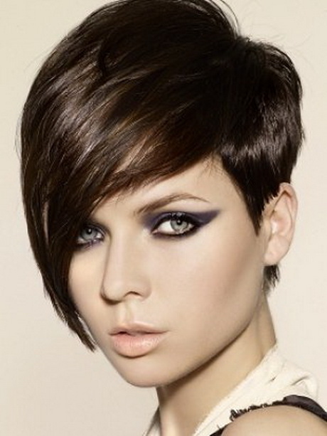 haircuts-for-women-with-round-faces-07-3 Haircuts for women with round faces