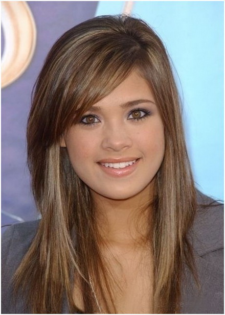 haircuts-with-side-bangs-and-layers-31-12 Haircuts with side bangs and layers