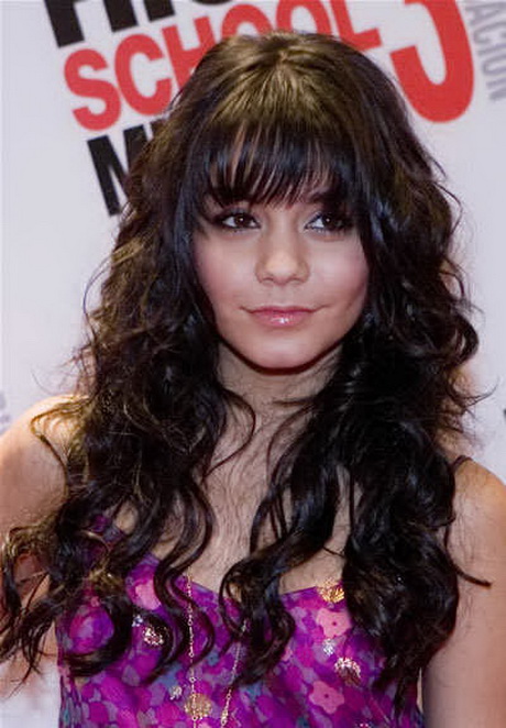 hairstyles-for-long-curly-hair-with-bangs-64 Hairstyles for long curly hair with bangs