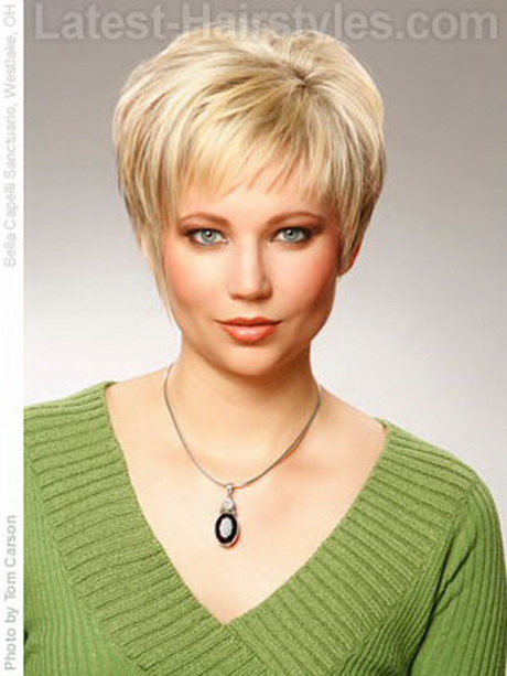 hairstyles-for-short-hair-with-bangs-94-20 Hairstyles for short hair with bangs