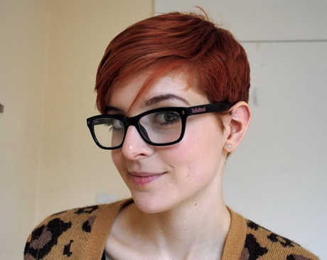 hairstyles-for-women-with-glasses-84-12 Hairstyles for women with glasses