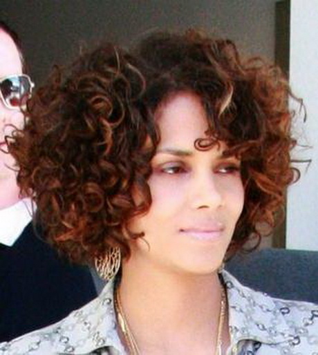 halle-berry-curly-hairstyles-68 Halle berry curly hairstyles