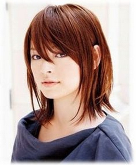 Medium Asian Hairstyles 12