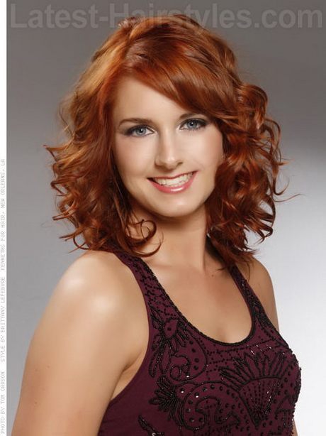 medium-length-naturally-curly-hairstyles-35-4 Medium length naturally curly hairstyles