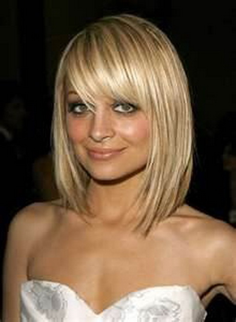 medium-long-hairstyles-with-bangs-18-17 Medium long hairstyles with bangs