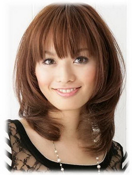 medium-straight-hairstyles-with-bangs-41-19 Medium straight hairstyles with bangs