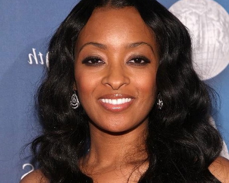 tresses in this shoulder length black weave hairstyle. black weave ...