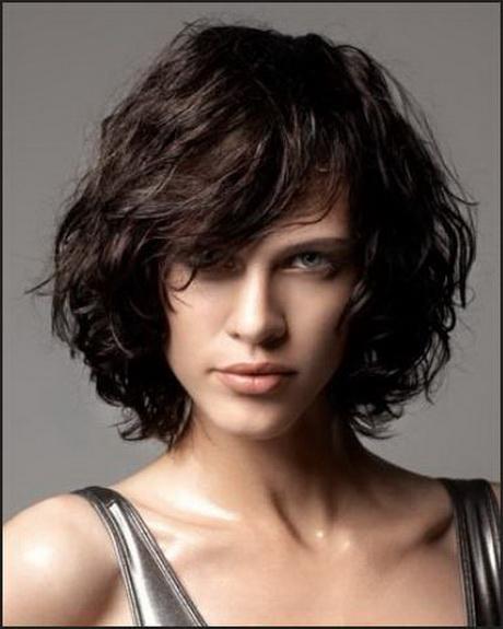 modern-short-curly-hairstyles-30 Modern short curly hairstyles