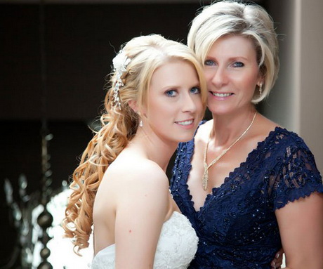 mother-of-the-bride-short-hairstyles-97-16 Mother of the bride short hairstyles