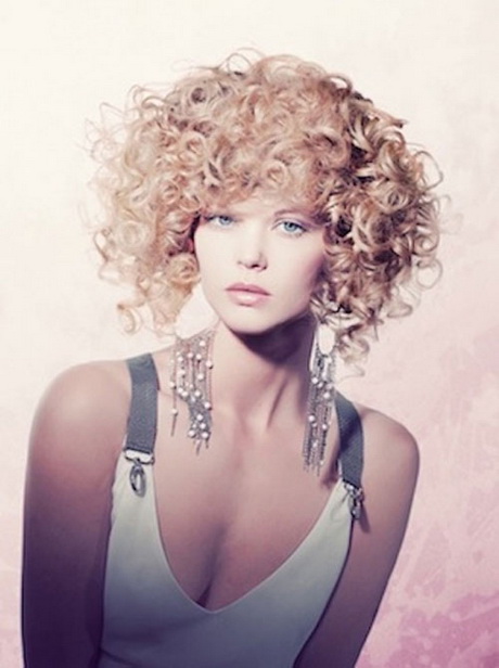 natural-curly-hair-hairstyles-37-3 Natural curly hair hairstyles