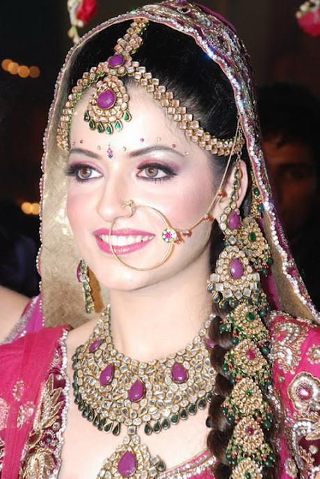 pakistani-hairstyles-for-weddings-76-16 Pakistani hairstyles for weddings