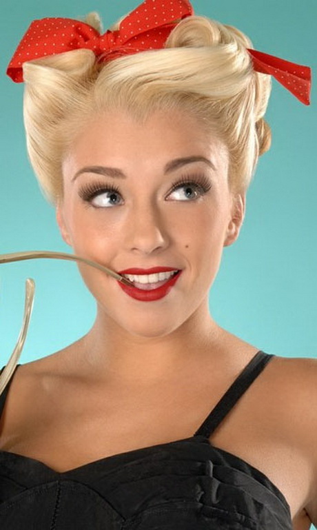 Pin Up Girl Hairstyles For Long Hair   Pin Up Girl Hairstyles For Long Hair
