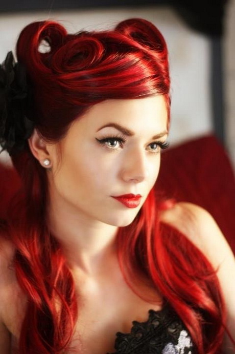 Pin Up Hairstyles For Long Hair Pin Up Hairstyles For Long Hair