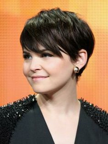pixie cut for round faces