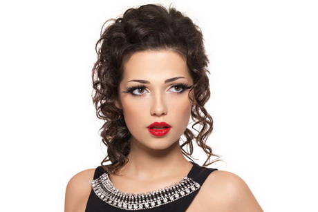 prom-hairstyles-curly-hair-31-14 Prom hairstyles curly hair