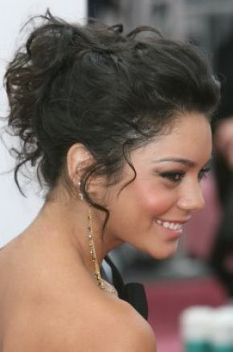 prom-hairstyles-updos-for-medium-hair-81 Prom hairstyles updos for medium hair