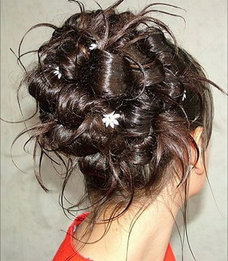 prom-hairstyles-with-flowers-56-17 Prom hairstyles with flowers