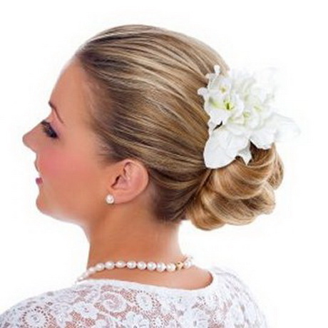 prom-hairstyles-with-flowers-56-19 Prom hairstyles with flowers