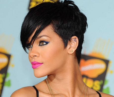 rihannas-hairstyles-13-8 Rihannas hairstyles