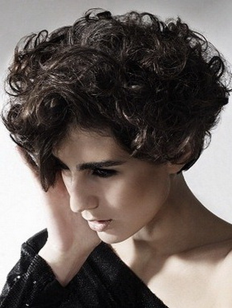short-and-curly-hairstyles-for-women-67-16 Short and curly hairstyles for women