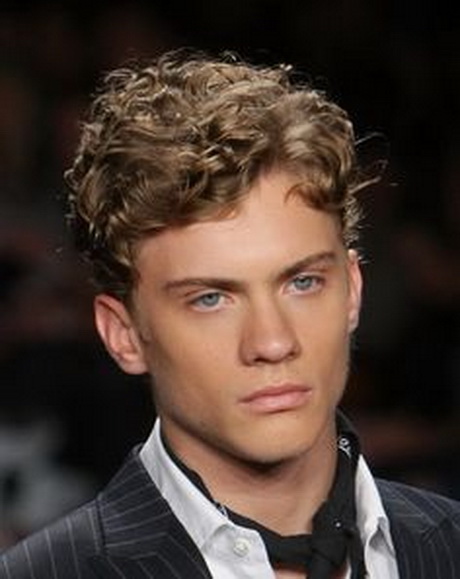short-curly-hairstyles-guys-10-19 Short curly hairstyles guys