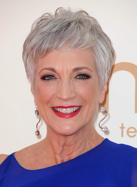 short-hair-styles-for-grey-hair-22-5 Short hair styles for grey hair