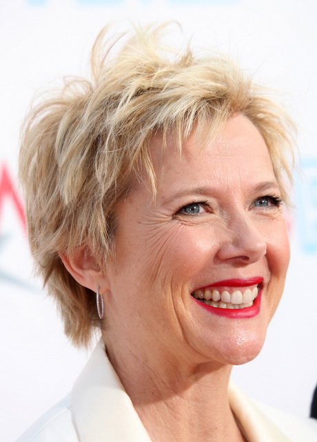 short-hair-styles-for-over-50s-99-13 Short hair styles for over 50s