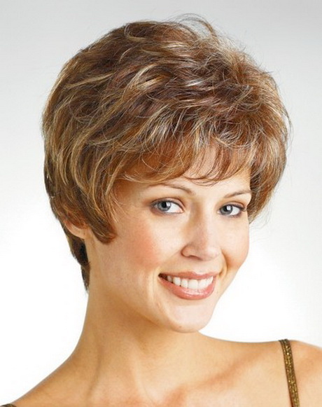 Short haircuts for middle aged women