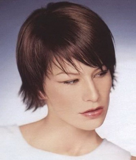 short-haircuts-for-women-with-long-faces-54-15 Short haircuts for women with long faces