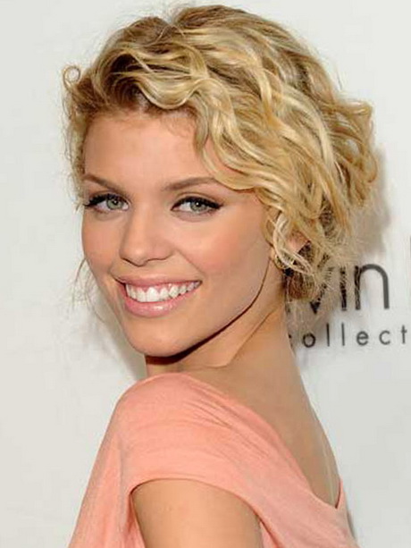 short-hairstyles-celebrity-women-25-18 Short hairstyles celebrity women