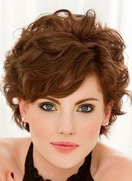 short-hairstyles-for-naturally-wavy-hair-32-2 Short hairstyles for naturally wavy hair