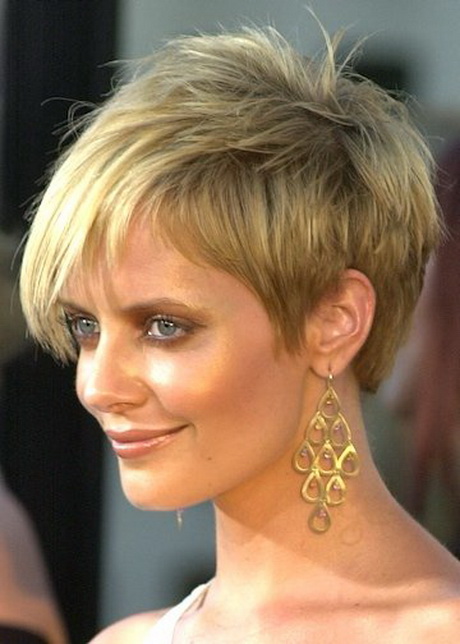 short-hairstyles-for-round-faces-and-fine-hair-90-17 Short hairstyles for round faces and fine hair