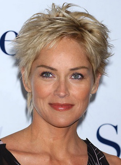 short-hairstyles-for-women-over-50-with-straight-hair-14-5 Short hairstyles for women over 50 with straight hair