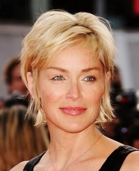 short-hairstyles-mature-women-80-11 Short hairstyles mature women