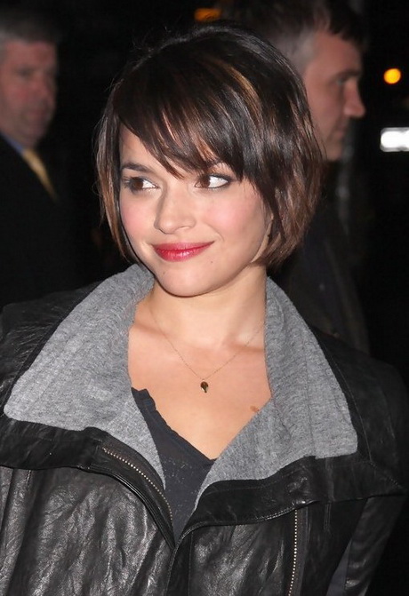 short-hairstyles-with-bangs-2014-32-6 Short hairstyles with bangs 2014