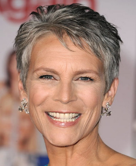 Short Crop with a Side Parting-2014 hairstyles for women over 60