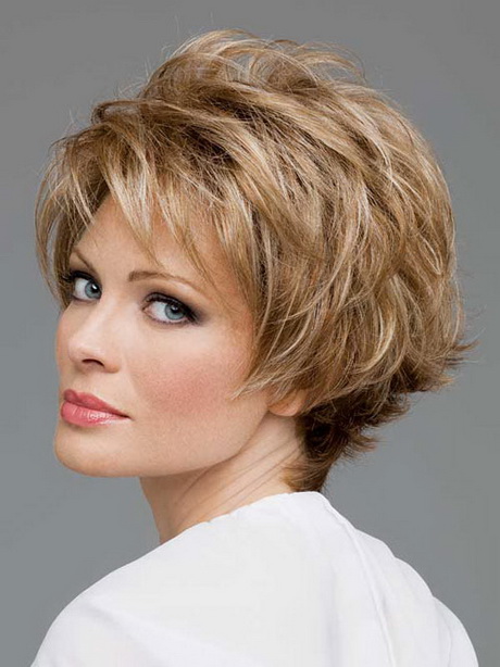 Short Layered Hairstyles For Older Women